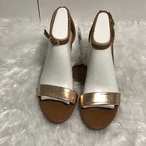 CL by Chinese Laundry Women's Sandal